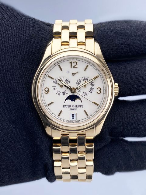 Patek Philippe Annual Calendar 5146/1J-001 Image 2